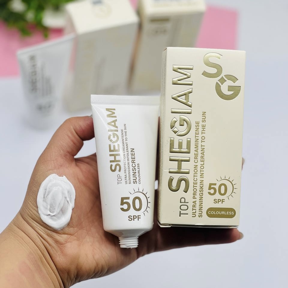 کرم ضد آفتاب بیرنگ SHEGLAM SPF 50 میداشاپ