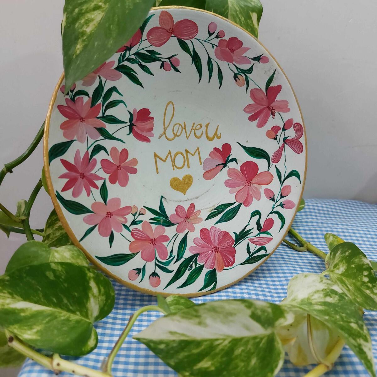 	دیوارکوب سفالی طرح لاو یو مام(LOVE YOU MOM) با طرح شکوفه میداشاپ فروشگاه اینترنتی میداپس